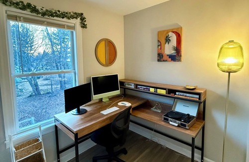 Webster Casa | Family-friendly 5-Bedroom Webster Home w/ Cozy Balcony - Perfect for Families!