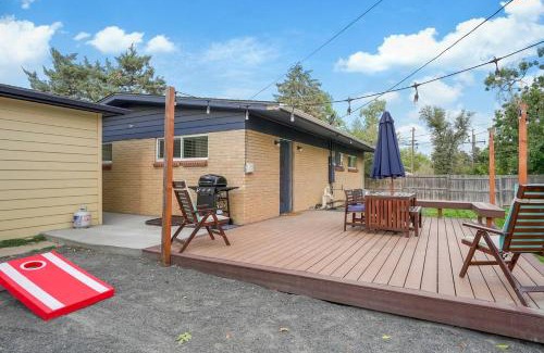 Arvada Plaza Area Casa | Family-friendly 5br W Patio & Games