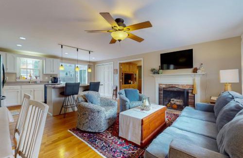 South Yarmouth Casa | Family Friendly Abode