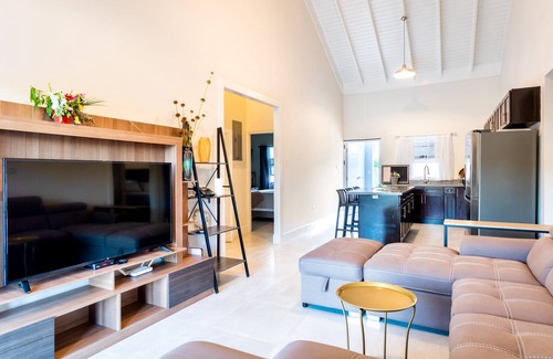 Epworth Casa | Family friendly accessible 3 bedroom bungalow *15 min to Ocho Rios