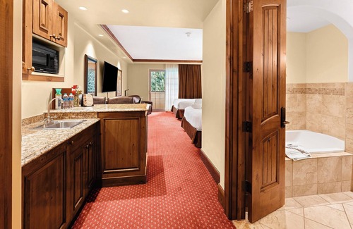 Vail Hotel | Family-friendly Accommodation! 3 Spacious Units with Fireplace!