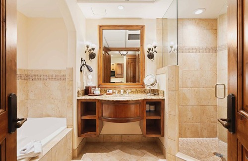 Vail Hotel | Family-friendly Accommodation! 3 Spacious Units with Fireplace!