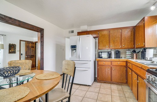 South Valley Casa | Family-Friendly Albuquerque Home Near Rio Grande!