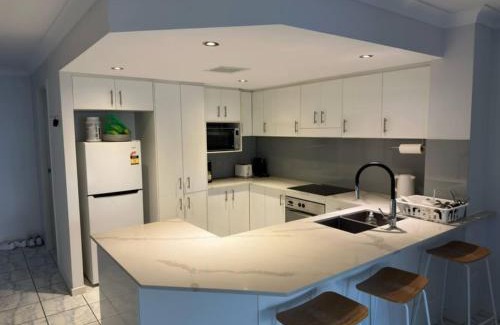 Carina Heights Casa | Family-Friendly and Affordable Style
