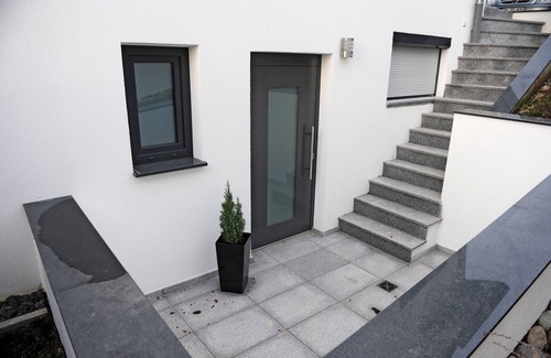 Tettnang Apartamento | Apartamento familiar. Justo en Tettnang. Con terraza. Estacionamiento propio.