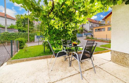 Zagreb Apartamento | Family Friendly Apartment With Parking - Happy Rentals