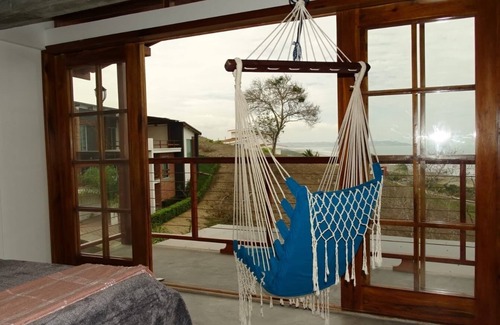 Jama Casa | Family friendly beach house