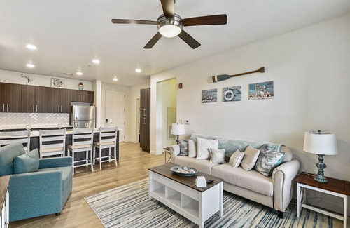 Draper Apartamento | Family Friendly Beach Theme with Hot Tub!