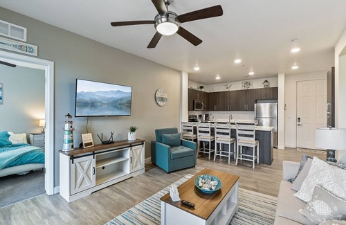 Draper Apartamento | Family Friendly Beach Theme with Hot Tub!