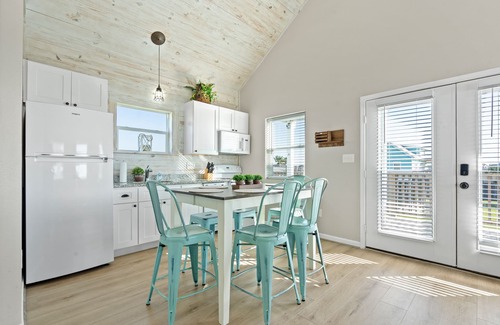Galveston Casa | Family Friendly - Beach Side/Ocean View - 4 min walk to the beach!