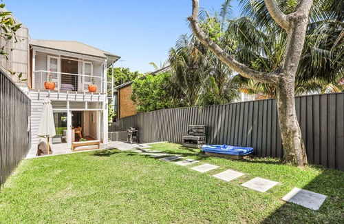 Bronte Casa | Family friendly Bronte Beach House