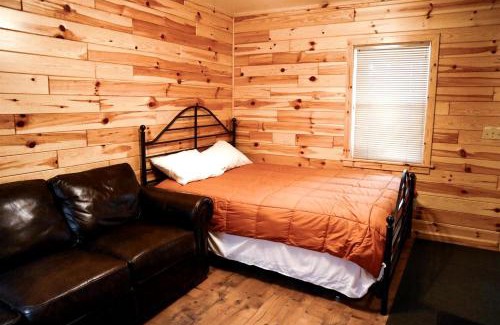 Grayling Casa | Family-Friendly Cabin Rental for 10 in the Huron National Forest, Michigan