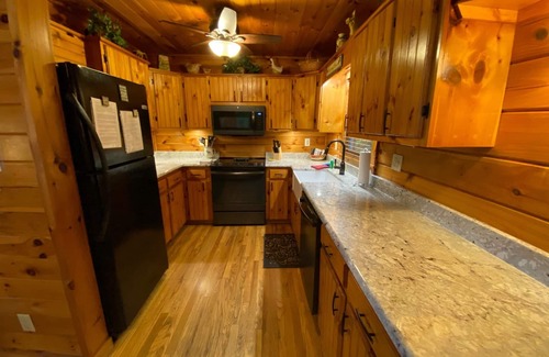 My Mountain Cabina | Alojamiento de 3 habitaciones en Morganton