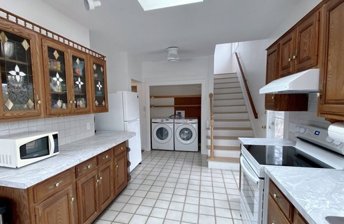 West Harwich Casa | Family-Friendly Cape Cottage Just 3 Minute walk to Beach!