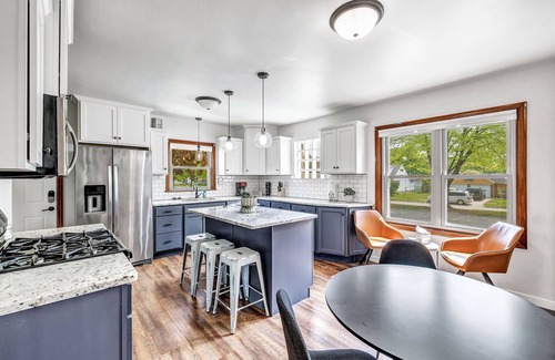 Green Bay Casa | Family Friendly,Central Location,HighEnd Amenities
