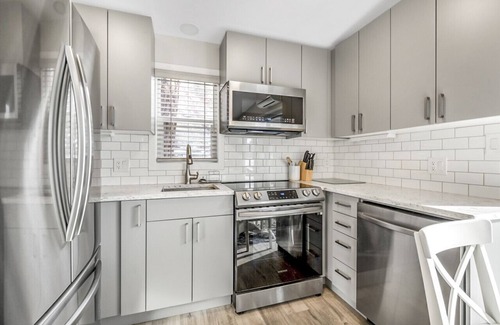 Central Okanagan Apartamento | Family-friendly Cottage with amazing views #2