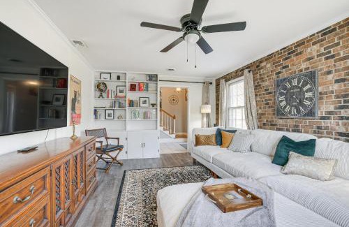 Durham Casa | Family-Friendly Durham Home with Large Deck!