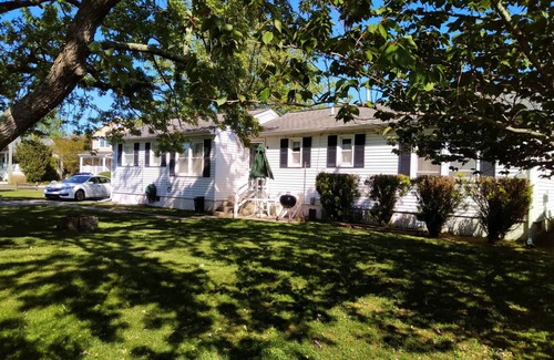West Cape May Casa | Para toda la familia. Fácil paseo en bicicleta o paseo a la playa. ¡Excelentes tasas mensuales de otoño!