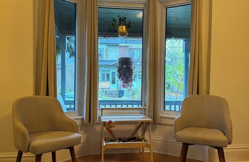 Parkdale Casa | Family-friendly fully detached home close to Lakeshore, High Park & Roncesvalles