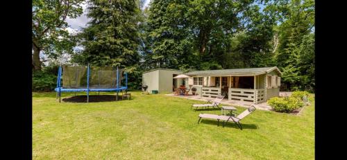 Wimborne Chalet De Esquí | Family friendly sunny Log Cabin