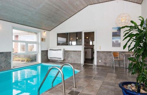 Henne Strand Casa | Family-friendly Haven with Pool - By Traum Ferienwohnungen