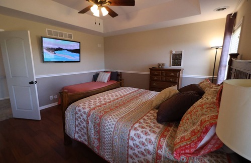 Hebron Casa | Family Friendly Hebron Haven the Country Retreat.