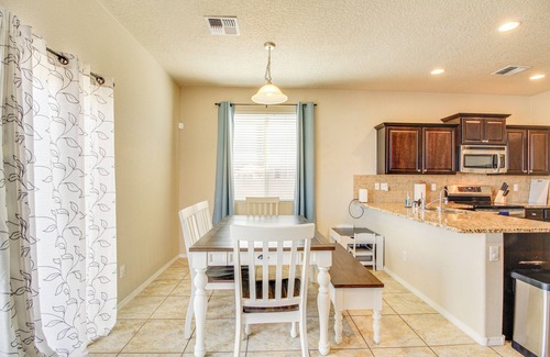 Paradise Hills Civic Casa | Family-Friendly Home w/ Mtn View in Albuquerque!