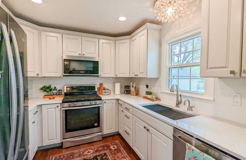Springfield Casa | Family friendly home off bike trail and quiet subdivision with lots of updates!