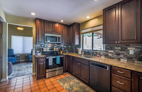 Copper Creek Casa | Family Friendly home - Heated Pool and Spa surrounded by Gorgeous Mountain Views
