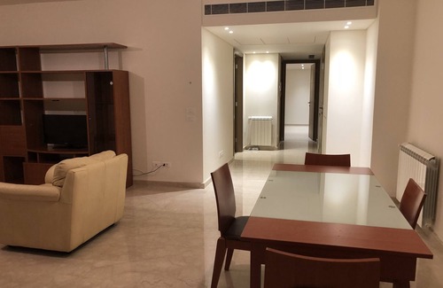 Baabda Apartamento | Family-Friendly Home in Greater Beirut