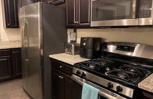 St. Charles Casa | Family Friendly Home near DC