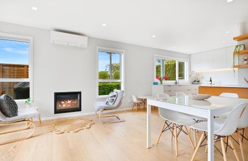 Christchurch Casa | Family-Friendly, Home & Garden, 4BR, by Airport, Free Parking