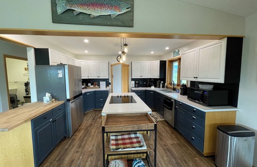 Bigfork Casa | Family friendly home on Flathead River with amazing views, dock and toys galore