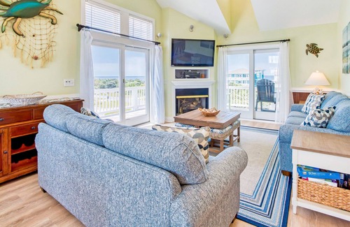 Wind Over Waves Casa | Family-Friendly Home with Free WiFi, Private Pool/Hot Tub, & Sound Access