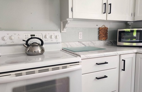 Hoodsport Casa | Family Friendly Hood Canal Getaway - 3 BD/2 BA Sleeps 6