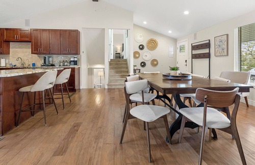 Northglenn Casa | Family Friendly! Hot Tub & Mountain Views!