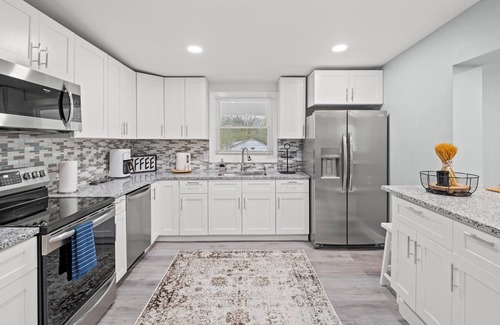 Fort Mill Casa | Family friendly House. 5 Minutes to Ballantyne Shopping and Retail