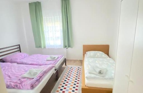 Guntramsdorf Apartamento | Family-friendly House in Vienna's Suburbs!