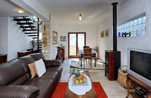 Donji Lapac Casa | Family friendly house with a swimming pool Doljani, Velebit (K-16728)