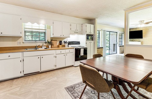 Huntsville Casa | Family-Friendly Huntsville Home w/ Spacious Yard