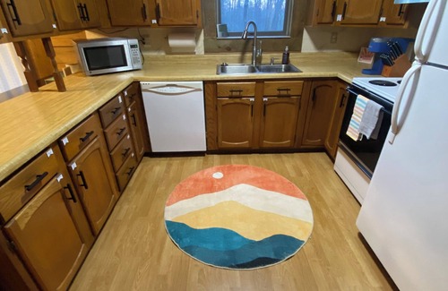 Stuarts Draft Cabina | Family Friendly Log Cabin Nestled in Blue Ridge Foothills