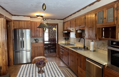Land O Lakes Casa | Family friendly lakefront property on large wilderness estate with sandy beach