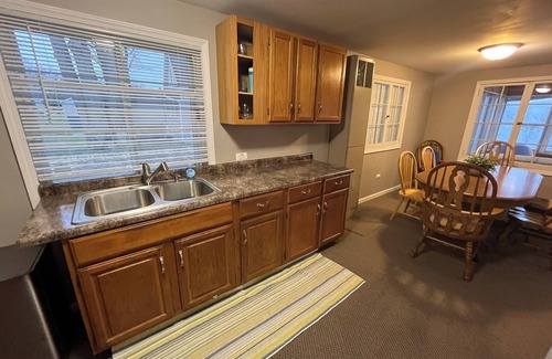 Gladwin Cabaña | Family-Friendly lakefront cottage on Secord Lake