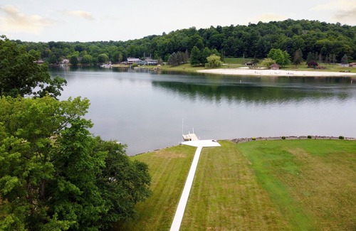 Treasure Lake Casa | Family Friendly Lakefront at Treasure Lake. Outstanding Lake and Beach Views!