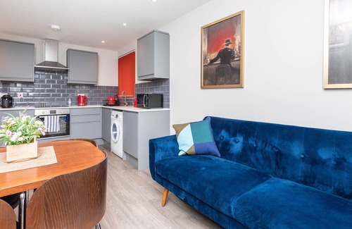 Horsham Apartamento | Family Friendly Modern Apartment Close to Horsham Town.