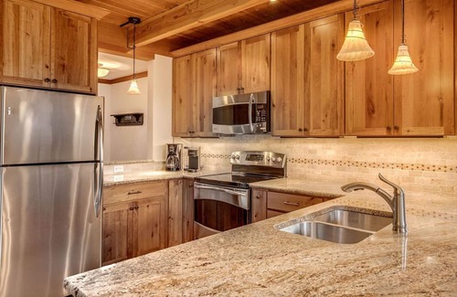 Keystone Casa | Family Friendly Mountain Condo with Slope Views