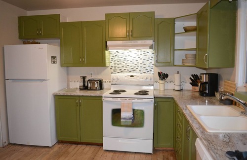 Amherstview Apartamento | Family friendly neighbourhood