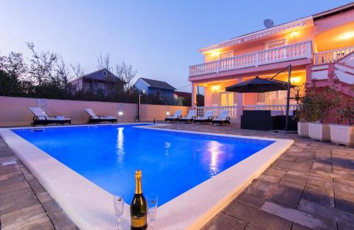 Bibinje Casa | Family Friendly Pool House Ana - Happy Rentals