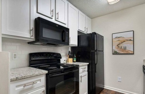 Meadowbrook Apartamento | Family Friendly Quiet Community | Fast WiFi | Lake