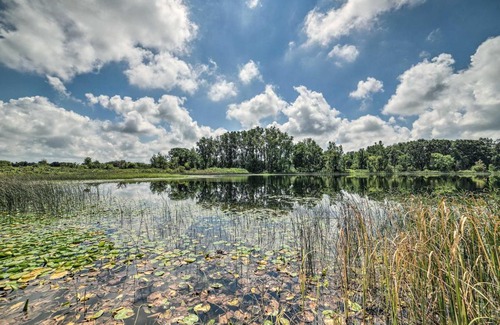 Bronson Casa | Family-Friendly Retreat on Long Noble Lake!
